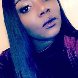 Meet your Posher, Tiara